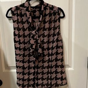 Sheer purple black houndstooth. New. No tags. So comfortable and light.